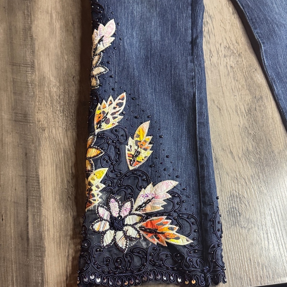 Soft Surroundings Wild Rose Beaded Embroidered Floral Jeans. - Picture 6 of 9